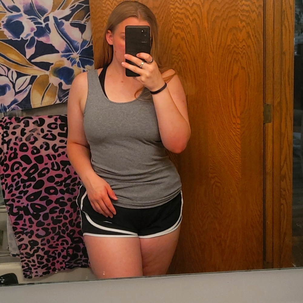 Grey tank top